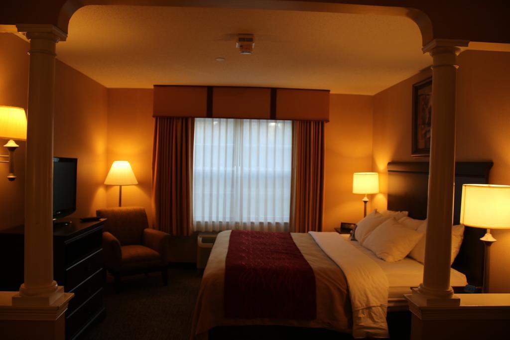 Comfort Inn & Suites Scarborough-Portland Exterior photo