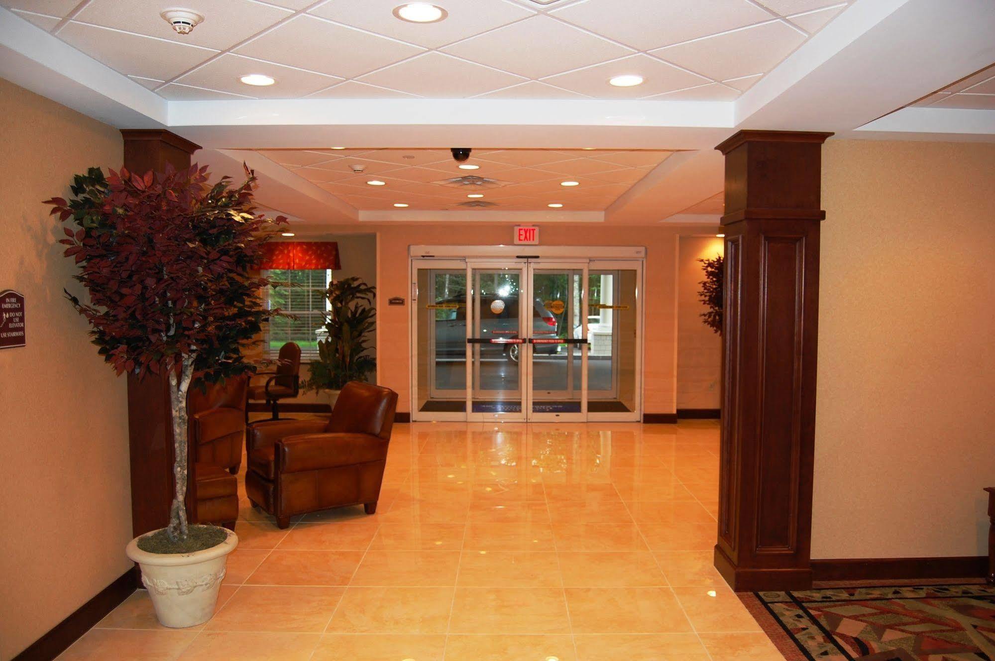 Comfort Inn & Suites Scarborough-Portland Exterior photo